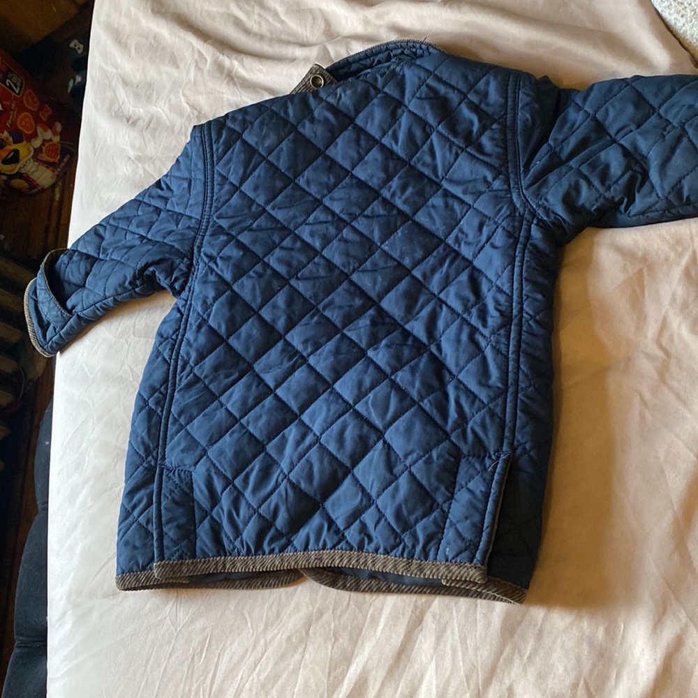 Used - Picture 3 of 3